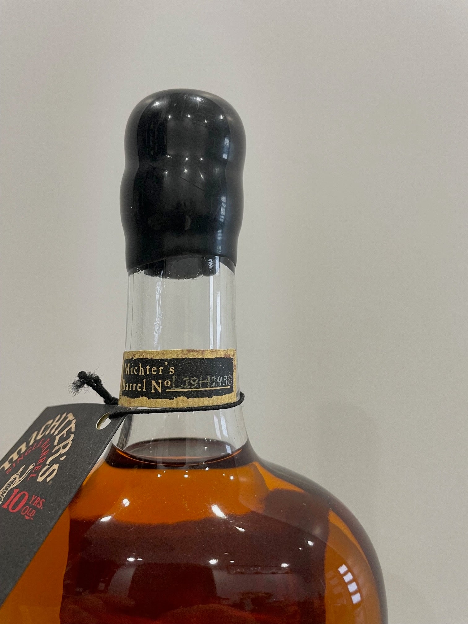 Michter's 10 year old  Bourbon Whiskey single barrel 700ML ABV 47.2 (2019) - Cigar & Whisky Cellar